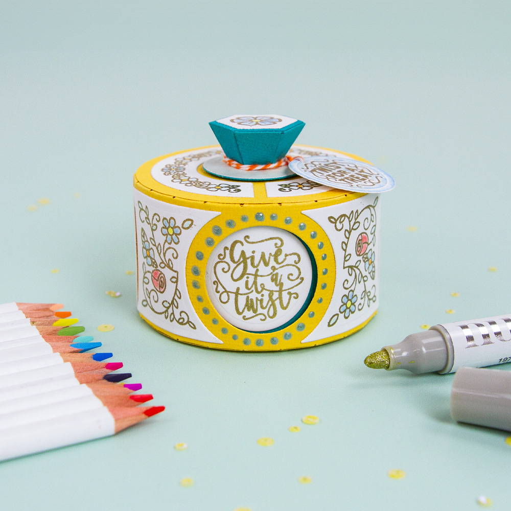 Tonic Craft Kit 81 - Tiny Twist Box – Tonic Studios USA